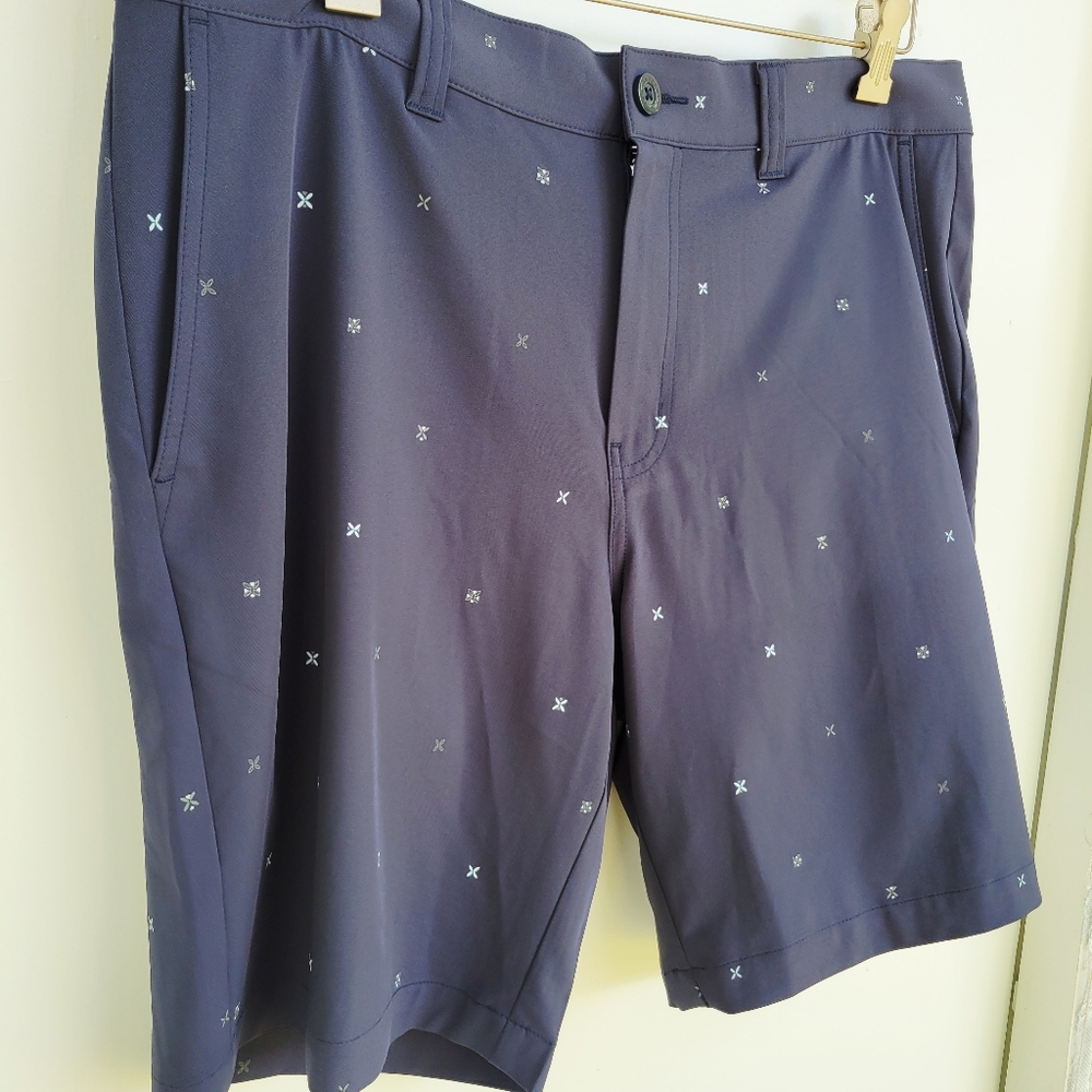 Travis Mathew Not Feeling That Golf Shorts Total Eclipse Size 36 - Picture 3 of 14